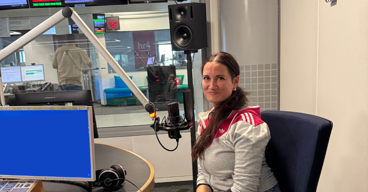 Bayern 2 Interview: Maura Porrmann bei „Eins zu Eins. Der Talk“