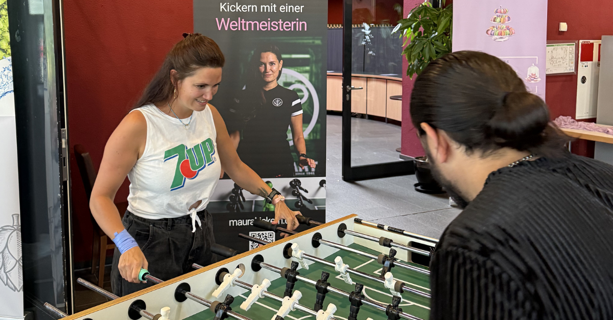 Kickerevent mit Weltmeisterin Maura Porrmann